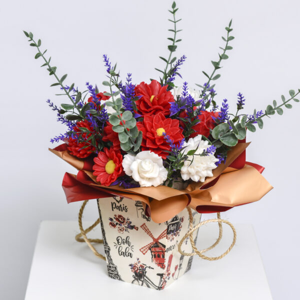Bouquet 2 - Image 2
